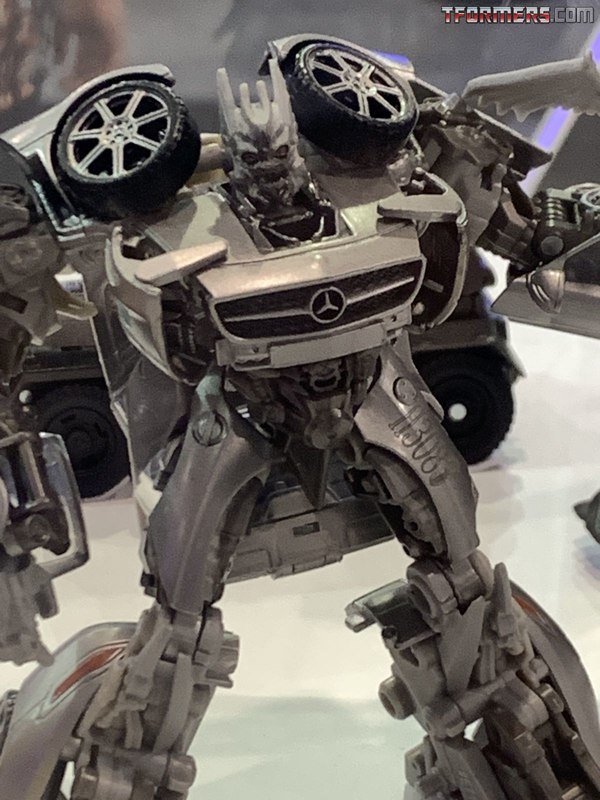 Studio Series Bumblebee, Hot Rod, Soundwave, Arcee, Chormia, Elita 1 Images From Unboxing Toy Convention 2019  (7 of 8)